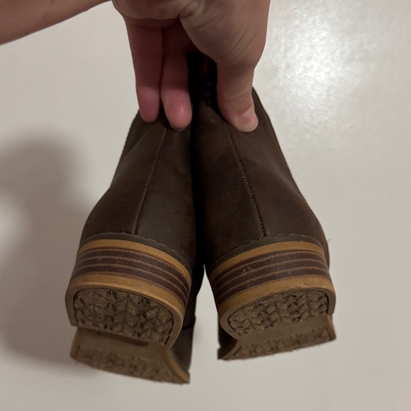 Rocket Dog Meylon Chelsea Boots - Picture 4 of 5